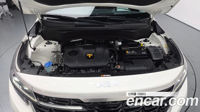 Kia Seltos Gasoline 2.0 2WD Signature 2023 — фото 6
