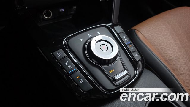Kia Seltos Gasoline 2.0 2WD Signature 2023 — фото 9