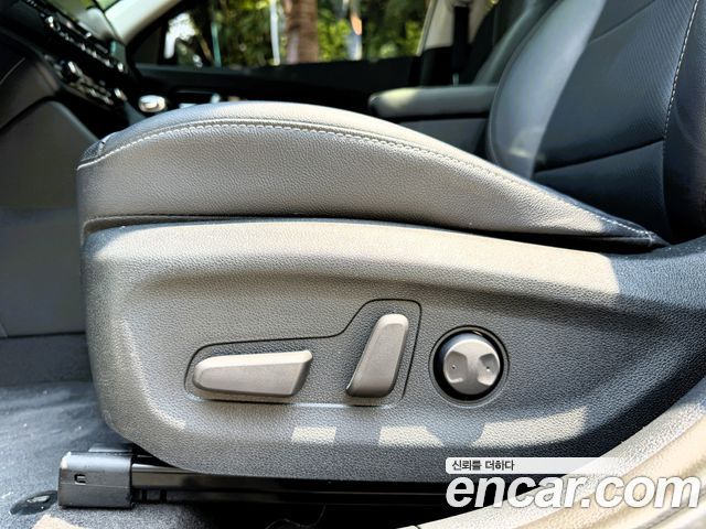 Kia Niro 1.6 HEV Signature 2022 — фото 21