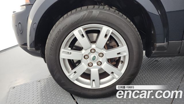 Land Rover Discovery 4 3.0 SDV6 SE 2011 — фото 5