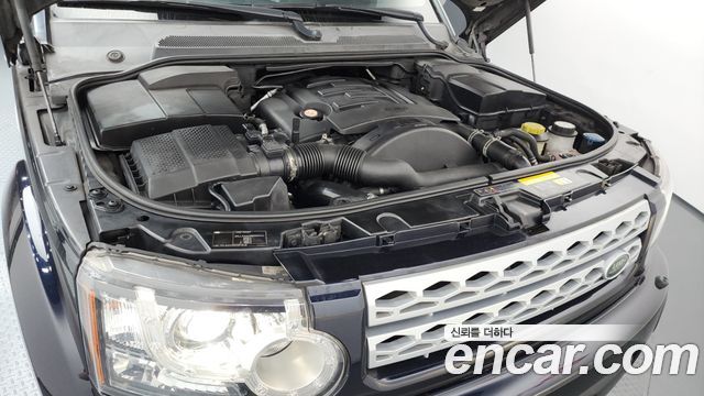 Land Rover Discovery 4 3.0 SDV6 SE 2011 — фото 6