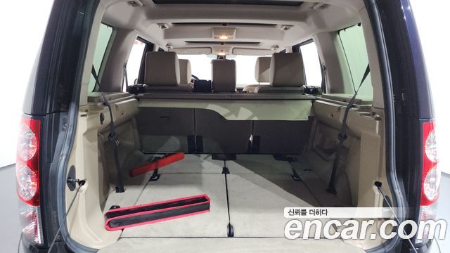 Land Rover Discovery 4 3.0 SDV6 SE 2011 — фото 17