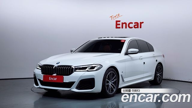 BMW 5 Series (G30) 520i M Sport 2022 — фото 1
