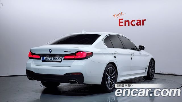 BMW 5 Series (G30) 520i M Sport 2022 — фото 2
