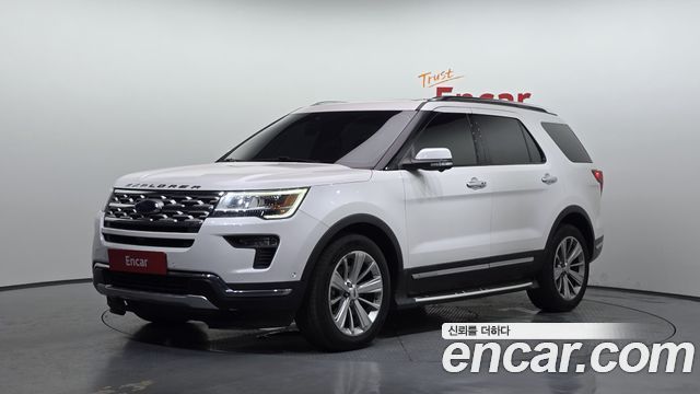 Ford Explorer 2.3 Limited 4WD 5th