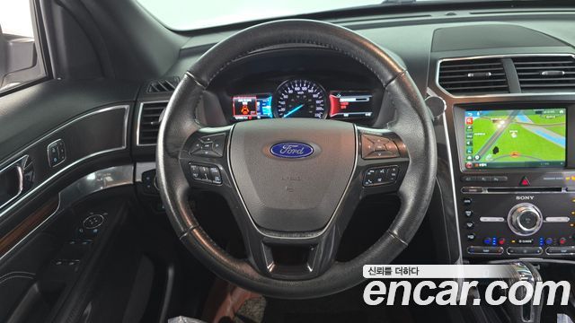 Ford Explorer 2.3 Limited 4WD 5th 2018 — фото 14
