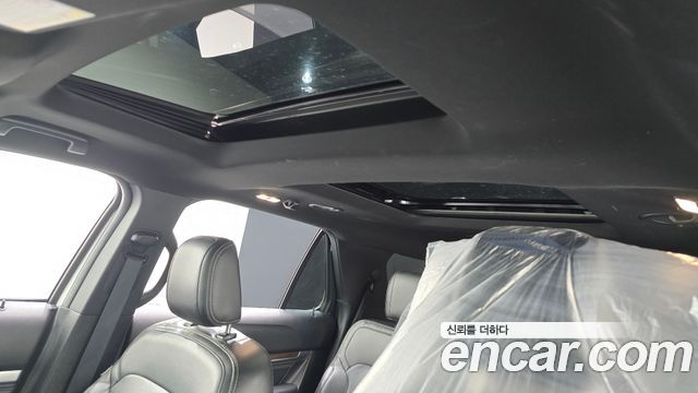 Ford Explorer 2.3 Limited 4WD 5th 2018 — фото 17