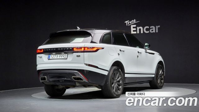 Land Rover Range Rover Velar 3.0 D300 R-Dynamic SE 2018 — фото 2