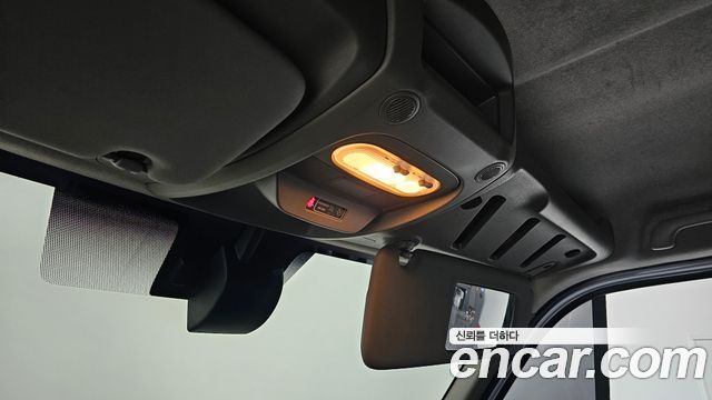 Renault Korea Master 2.3 Van S 2020 — фото 12