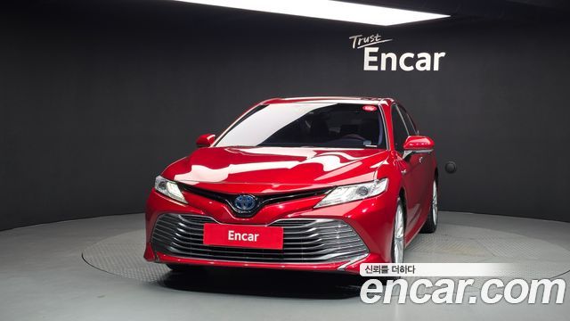 Toyota Camry (XV70) 2.5 XLE Hybrid 2019 — фото 3