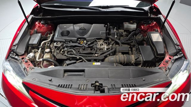 Toyota Camry (XV70) 2.5 XLE Hybrid 2019 — фото 6