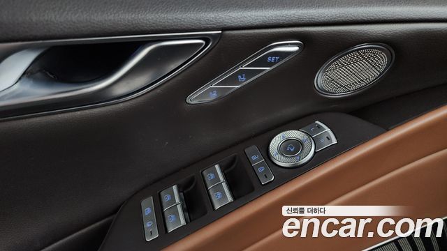 Genesis G80 (RG3) Gasoline 2.5 Turbo AWD 2022 — фото 27