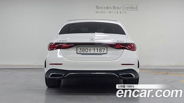 Mercedes-Benz E-Class (W214) E300 4MATIC AMG Line 2024 — фото 4