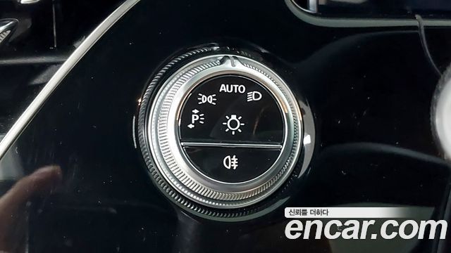 Mercedes-Benz E-Class (W214) E300 4MATIC AMG Line 2024 — фото 23