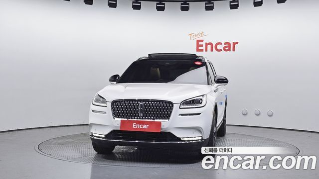 Lincoln Corsair 2.0 Reserve AWD 2021 — фото 3