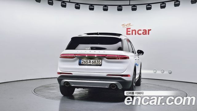 Lincoln Corsair 2.0 Reserve AWD 2021 — фото 4