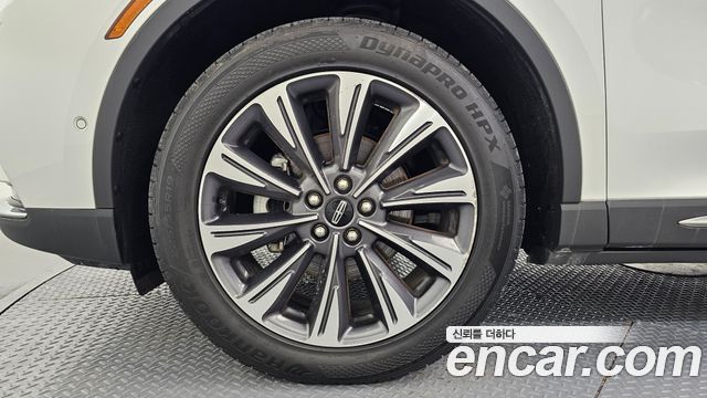 Lincoln Corsair 2.0 Reserve AWD 2021 — фото 5