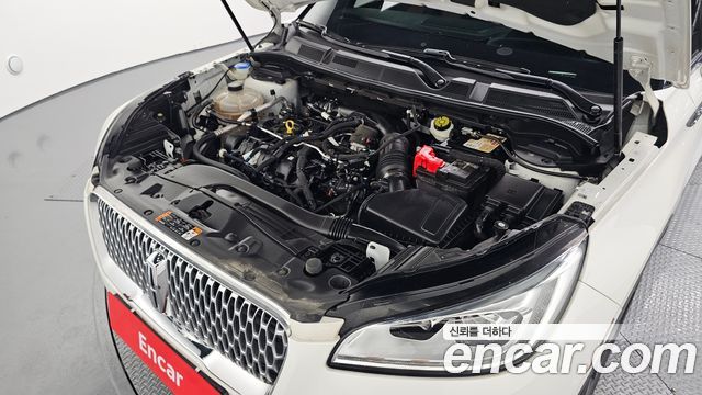 Lincoln Corsair 2.0 Reserve AWD 2021 — фото 6