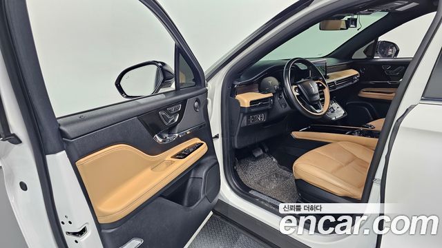 Lincoln Corsair 2.0 Reserve AWD 2021 — фото 10