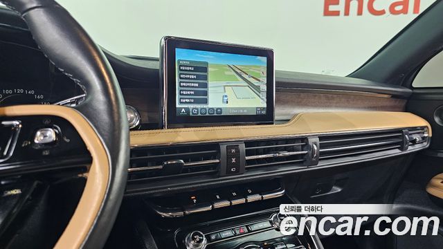 Lincoln Corsair 2.0 Reserve AWD 2021 — фото 12