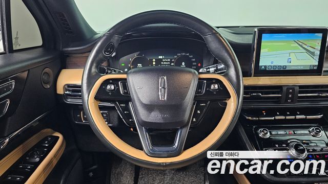 Lincoln Corsair 2.0 Reserve AWD 2021 — фото 13