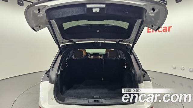Lincoln Corsair 2.0 Reserve AWD 2021 — фото 18