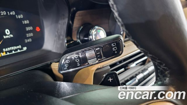 Lincoln Corsair 2.0 Reserve AWD 2021 — фото 28