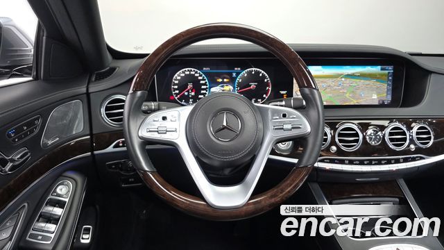 Mercedes-Benz S-Class (W222) S560L 4MATIC 2020 — фото 12