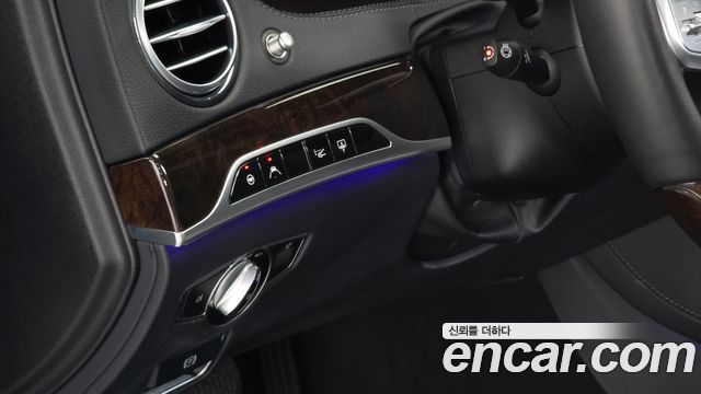 Mercedes-Benz S-Class (W222) S560L 4MATIC 2020 — фото 15