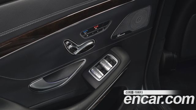 Mercedes-Benz S-Class (W222) S560L 4MATIC 2020 — фото 38