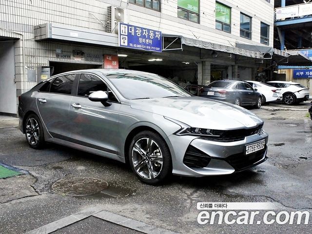 Kia K5 (III) 2.0 Prestige 2022 — фото 1