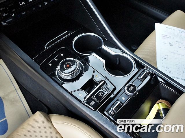 Kia K5 (III) 2.0 Prestige 2022 — фото 9
