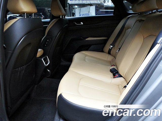Kia K5 (III) 2.0 Prestige 2022 — фото 10
