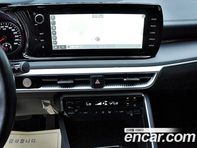 Kia K5 (III) 2.0 Prestige 2022 — фото 11