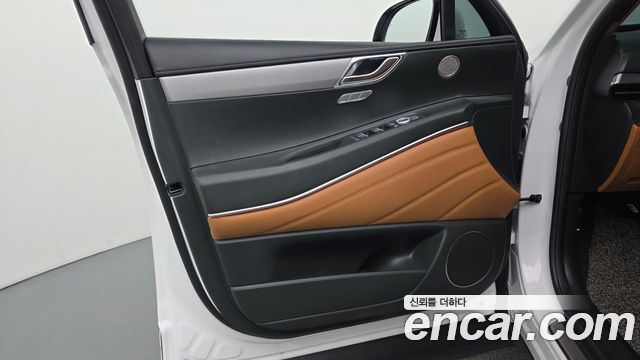 Genesis GV80 2.5T Gasoline 2WD 2024 — фото 24