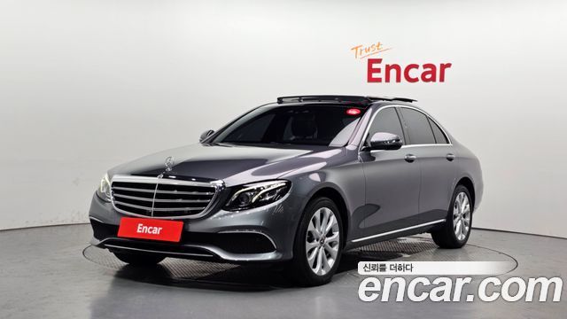 Mercedes-Benz E-Class (W213) E300 4MATIC Exclusive 2019 — фото 1