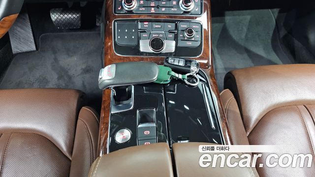 Audi A8 3.0 TDI Quattro LWB D4 2013 — фото 9