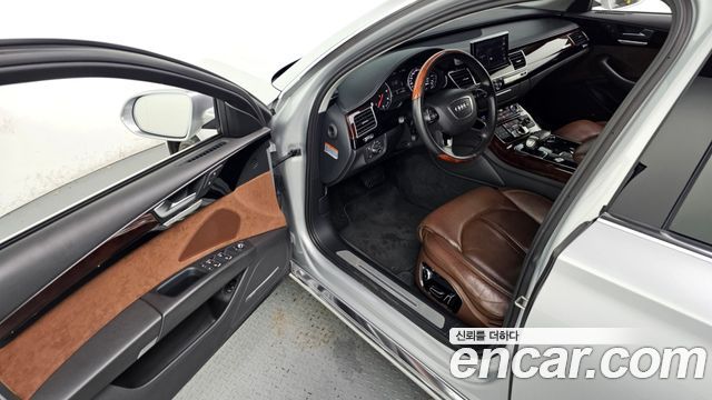 Audi A8 3.0 TDI Quattro LWB D4 2013 — фото 10