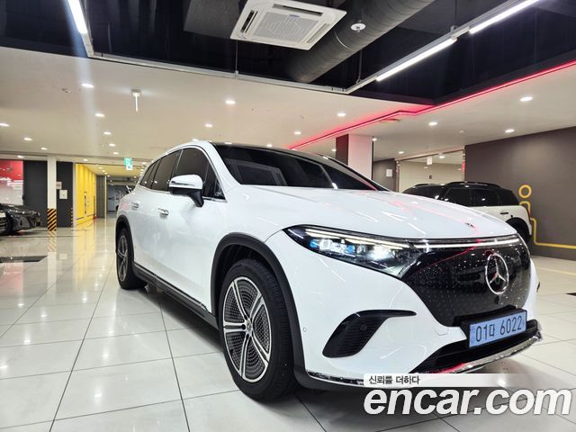 Mercedes-Benz EQS SUV (X296) EQS450 4MATIC 2023 — фото 2