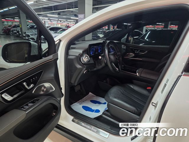 Mercedes-Benz EQS SUV (X296) EQS450 4MATIC 2023 — фото 7