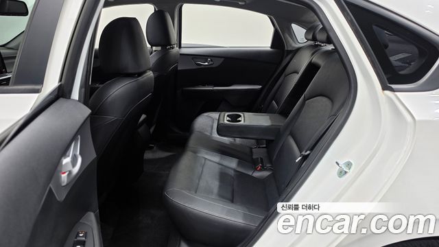 Kia K3 (II) 1.6 Prestige 2022 — фото 11