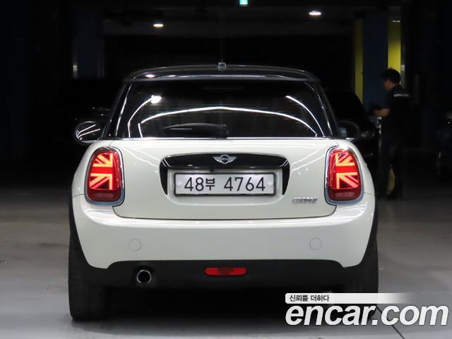 MINI Cooper Standard Third Generation 2016 — фото 4