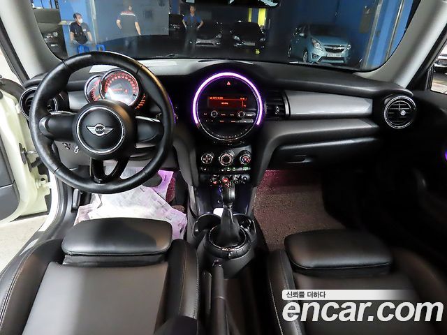 MINI Cooper Standard Third Generation 2016 — фото 7