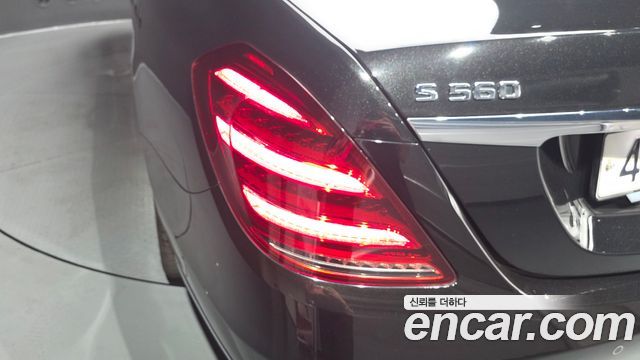 Mercedes-Benz S-Class (W222) S560L 4MATIC 2019 — фото 23