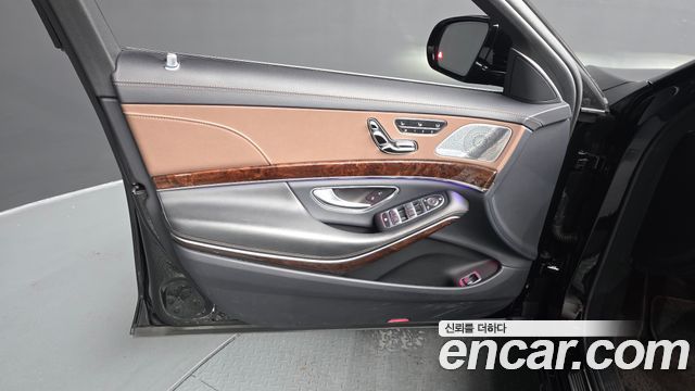 Mercedes-Benz S-Class (W222) S560L 4MATIC 2019 — фото 24