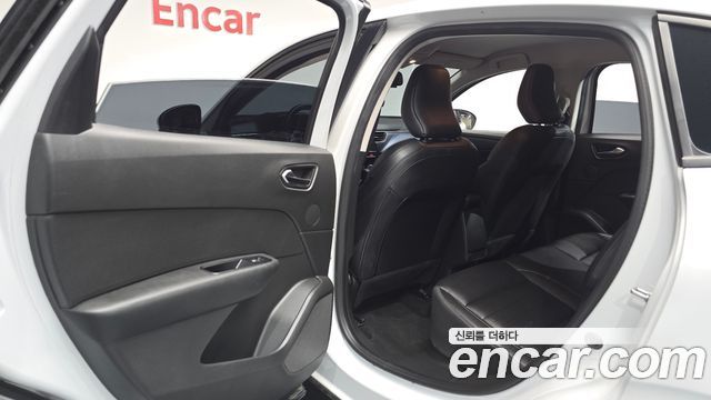 Renault Korea XM3 1.6 GTe LE 2023 — фото 26