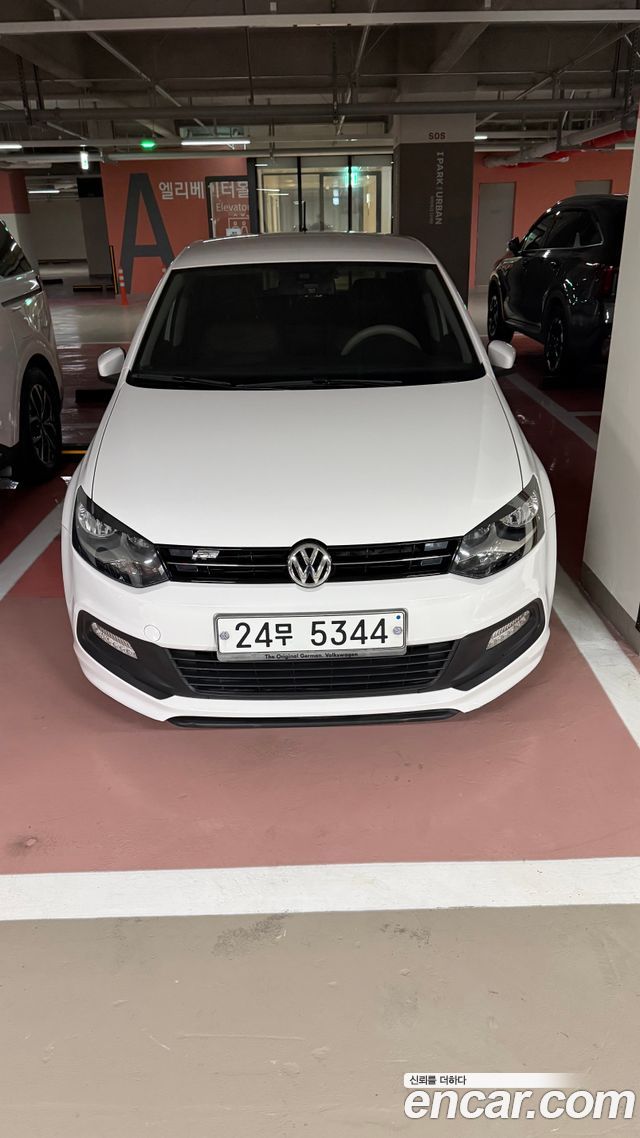 Volkswagen Polo 1.6 TDI R-Line 5th