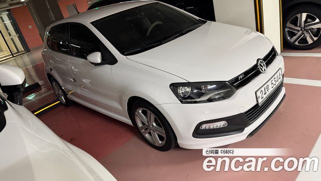 Volkswagen Polo 1.6 TDI R-Line 5th 2013 — фото 2