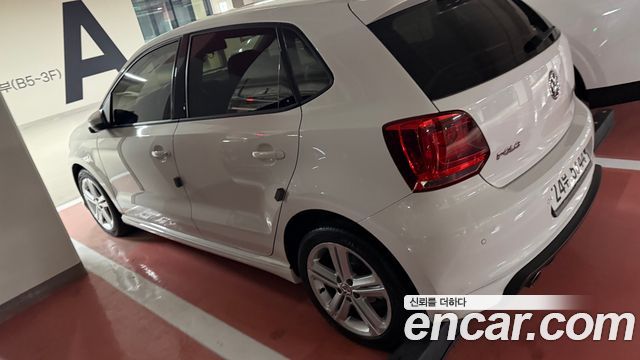 Volkswagen Polo 1.6 TDI R-Line 5th 2013 — фото 3