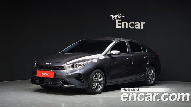 Kia K3 (II) 1.6 Prestige 2023 — фото 1